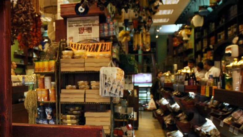 Baharat ve kuruyemiş tüketirken dikkat: Bu madde zehir saçıyor
