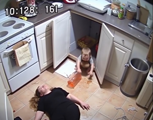 Kız 911’i aradı ve şöyle dedi