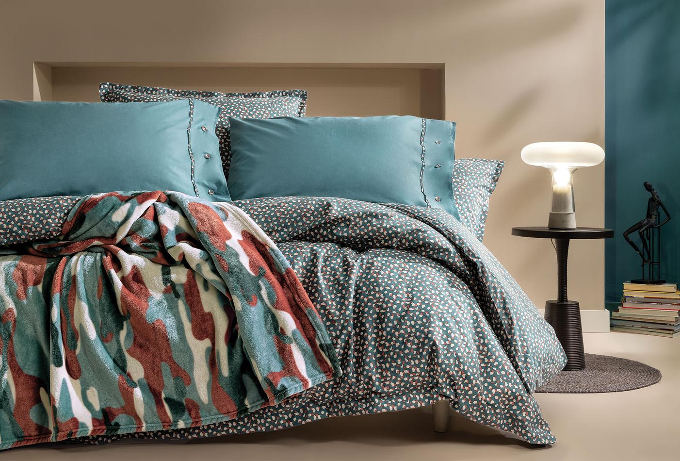 Neredeyse Atmış Yaşındayım Otuz Yaş Küçük Bir Adamla Evliyim Altı Yıl Boyunca Bana Küçük Karım