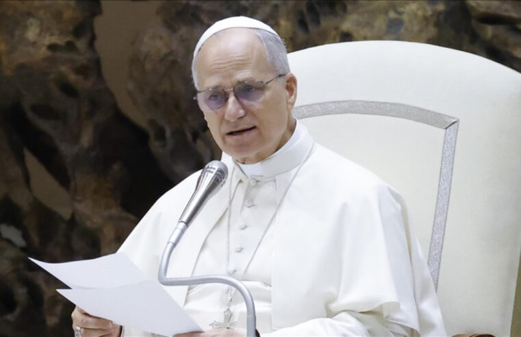 Papa: Ukrayna’da önce ateşkesin sağlanması gerekiyor